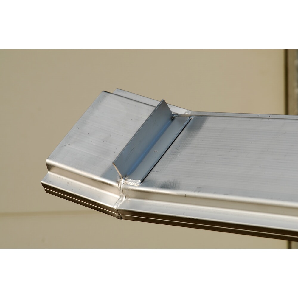 N° de l'image du produit 10 : Rails de chargement en aluminium universels, avec bord de protection, capacité de charge 600 kg/paire, l x L 150 x 1 500 mm