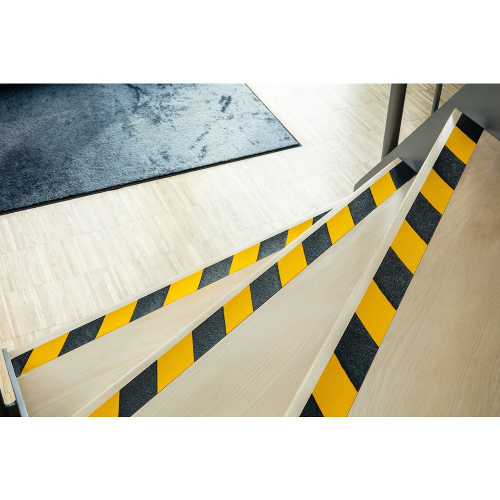 Produktabbildung Nr. 5: DURABLE Bande antidérapante DURALINE® GRIP, largeur 50 mm, jaune/noir, 2 pcs/UV