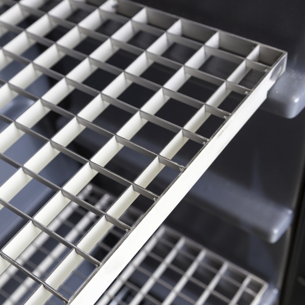 N° de l'image du produit 2 : Denios armoire pour produits chimiques en polyéthylène (PE), H x l x P 1 130 x 610 x 640 mm, 2 grilles galvanisées