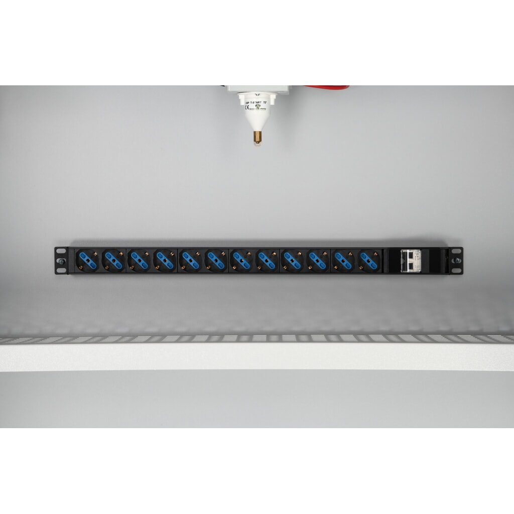 Bloc multiprise à contacts de protection S12 pour armoire de sécurité lithium-ions Justrite® 226-LT N° de l'image du produit 2 : Bloc multiprise à contacts de protection S12 pour armoire de sécurité lithium-ions Justrite® 226-LT