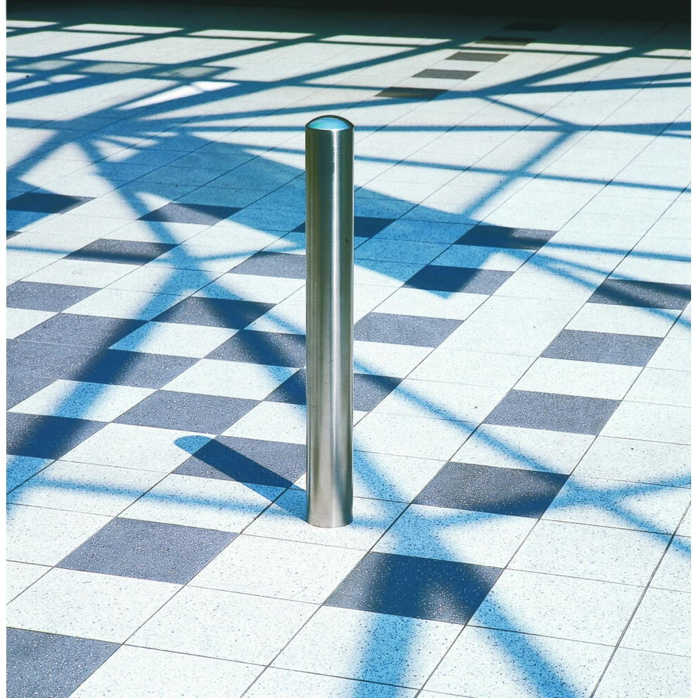 N° de l'image du produit 4 : Borne CITY MORAVIA BERLIN, tube rond Ø 76 mm, à bétonner, douille de sol incluse, amovible, fermeture triangulaire