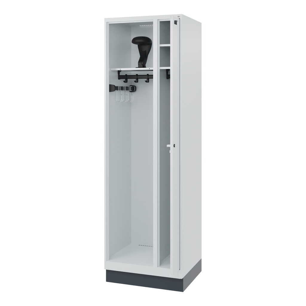 C+P Vestiaire pompier KOMBI, socle, 1 compartiment, HxlxP 1 850 x 600 x 500 mm, gris clair, avec support de casque Illustration du produit: C+P Vestiaire pompier KOMBI, socle, 1 compartiment, HxlxP 1 850 x 600 x 500 mm, gris clair, avec support de casque