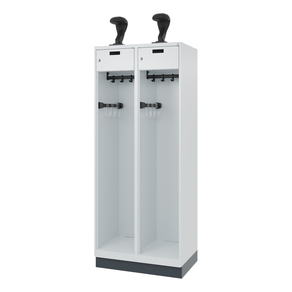 C+P Vestiaire pompier PRAKTUS, socle, 2 compartiments, HxlxP 1 850 x 800 x 500 mm, gris clair, avec support de casque N° de l'image du produit 5 : C+P Vestiaire pompier PRAKTUS, socle, 2 compartiments, HxlxP 1 850 x 800 x 500 mm, gris clair, avec support de casque