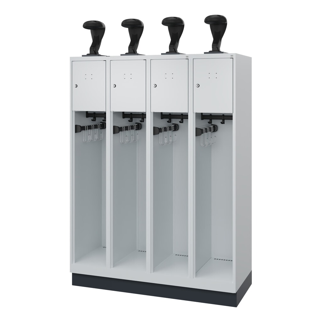 C+P Vestiaire pompier YOUNGSTER, socle, 4 compartiments, HxlxP 1 530 x 1 200 x 500 mm, gris clair, avec support de casque Illustration du produit: C+P Vestiaire pompier YOUNGSTER, socle, 4 compartiments, HxlxP 1 530 x 1 200 x 500 mm, gris clair, avec support de casque