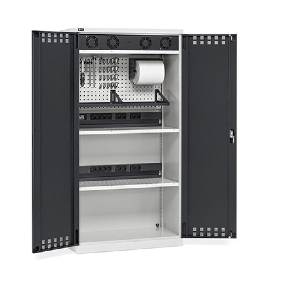 Illustration du produit: Fami PERFOM Armoire de charge de batteries, 2 tablettes perforées, rampes pour prises électriques, multiprises, grille de ventilateur, HxlxP 2 000 x 1 023 x 726 mm, gris clair, anthracite