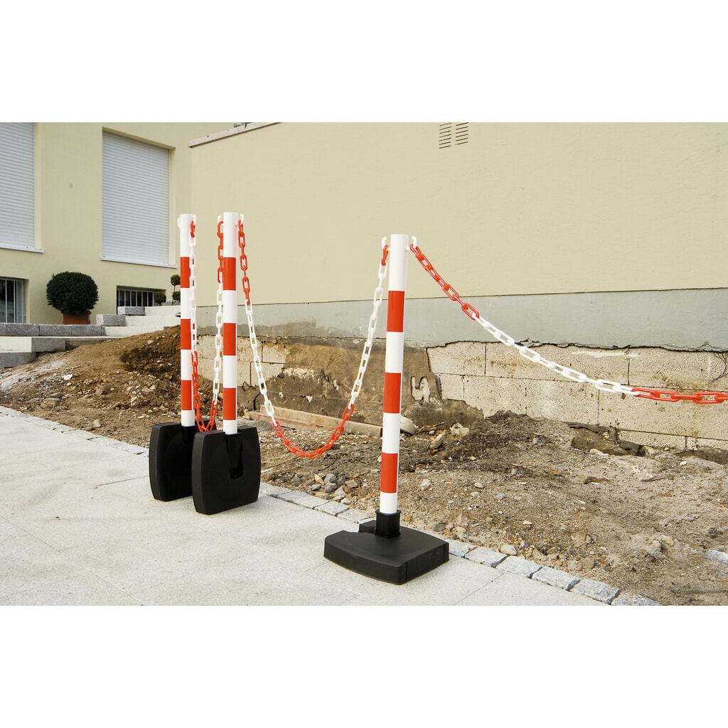 N° de l'image du produit 3 : MORAVIA Kit de potelets à chaîne GUARDA-Flex, 4 poteaux + chaîne de 10 m, rouge/blanc