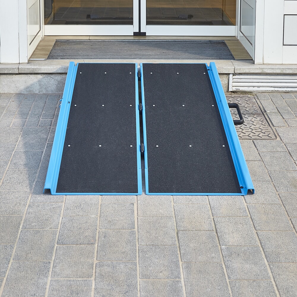 N° de l'image du produit 8 : MOTTEZ Rampe d'accès pliable en aluminium, longueur 1 060 mm