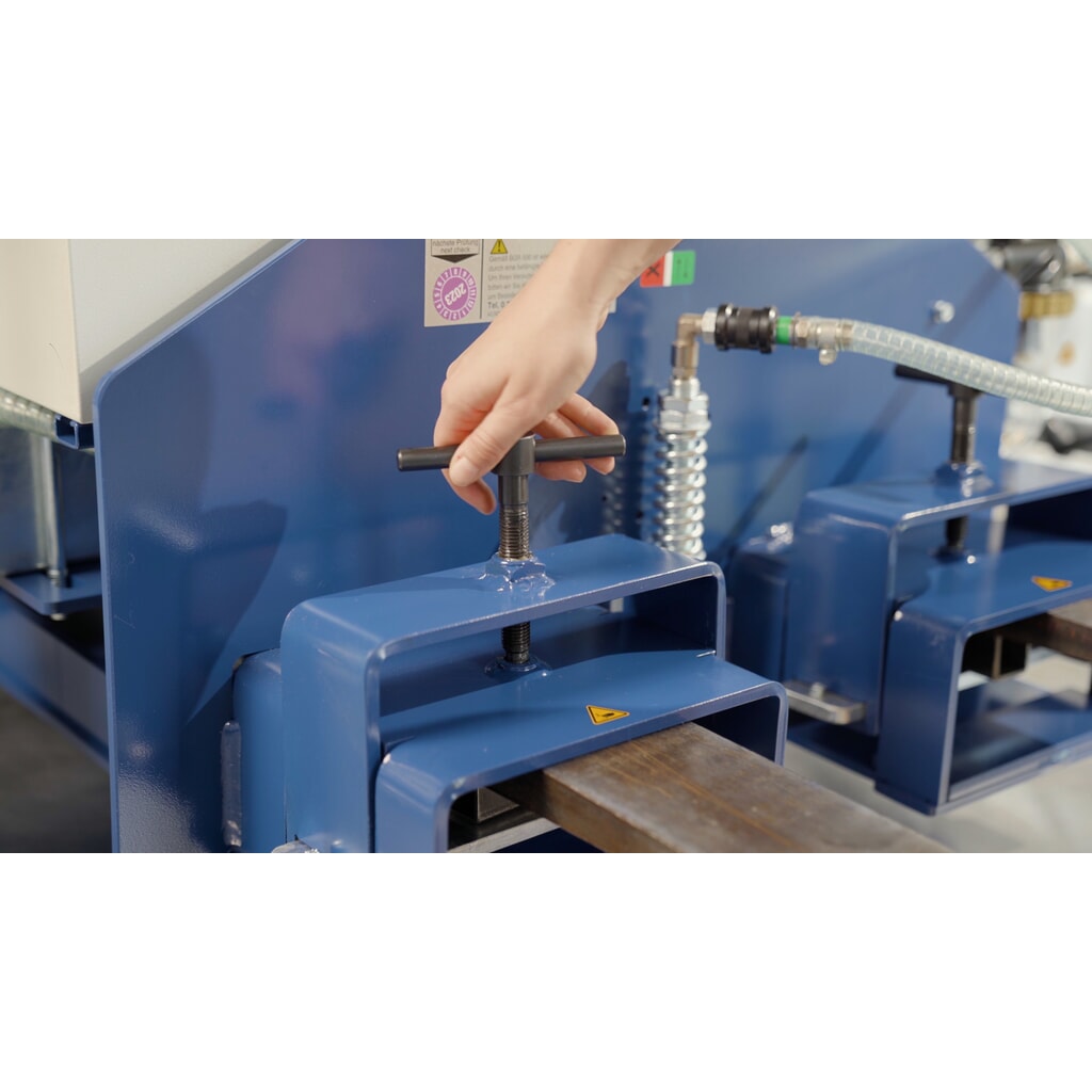 Palonnier à ventouses AERO-LIFT® AERO-SELECT, avec 4 plaques-ventouse, capacité de charge 150 kg, longueur de traverses 2 000 mm N° de l'image du produit 5 : Palonnier à ventouses AERO-LIFT® AERO-SELECT, avec 4 plaques-ventouse, capacité de charge 150 kg, longueur de traverses 2 000 mm