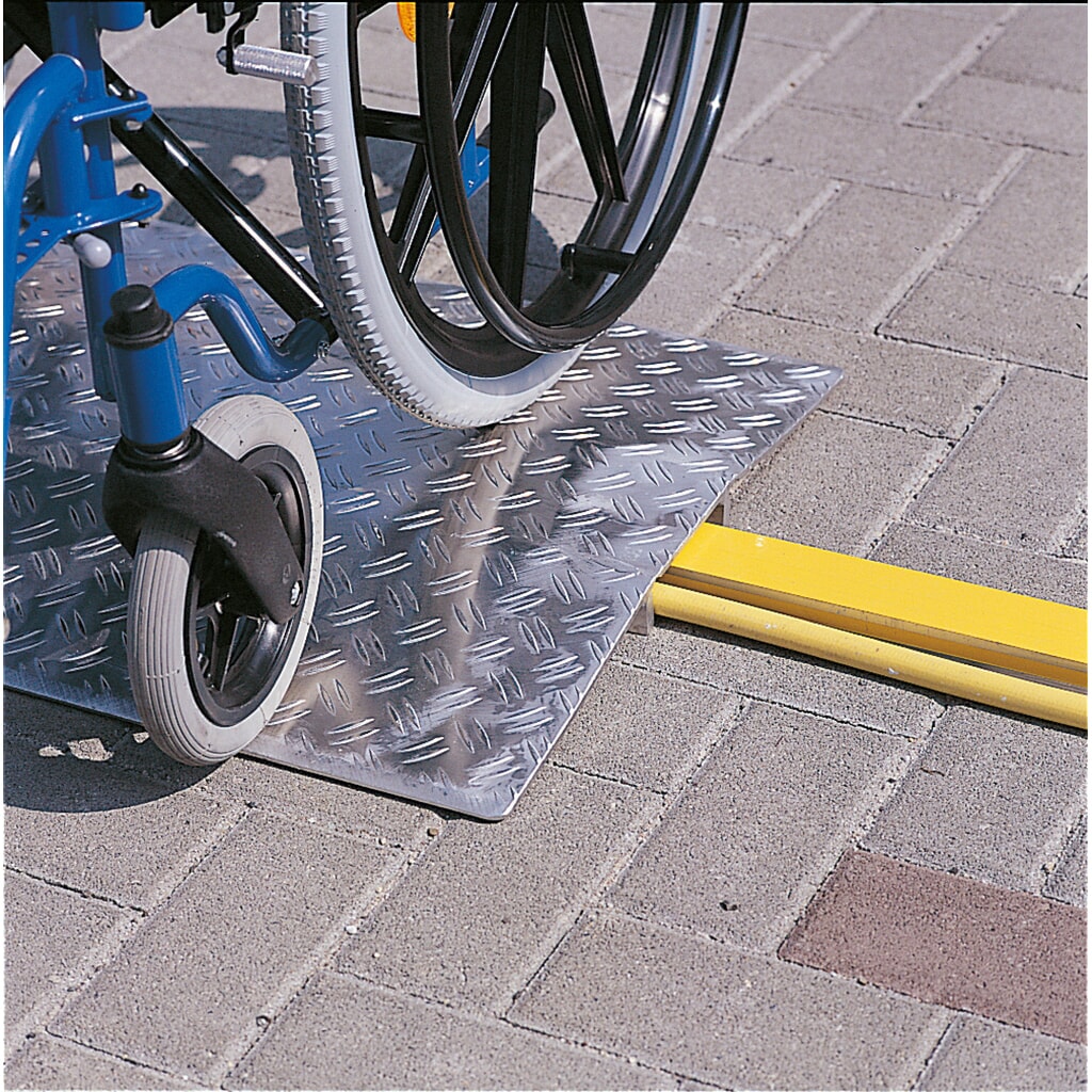 Illustration du produit: Rampe de seuil, capacité de charge 300 kg, l x L 700 x 500 mm