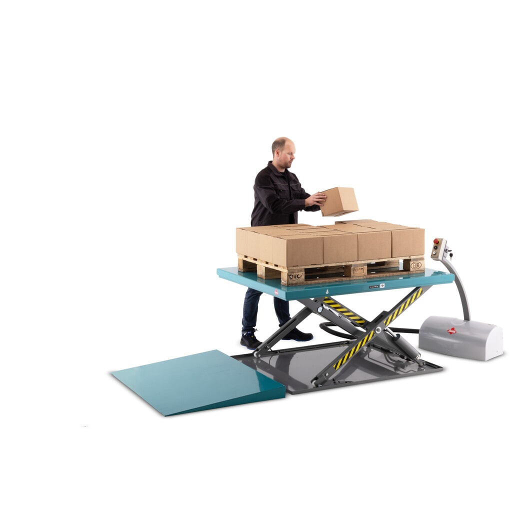 N° de l'image du produit 4 : Table élévatrice à ciseaux plats Ameise®, structure fermée, capacité de charge 1 000 kg, plate-forme de 1 450 x 1 140 mm