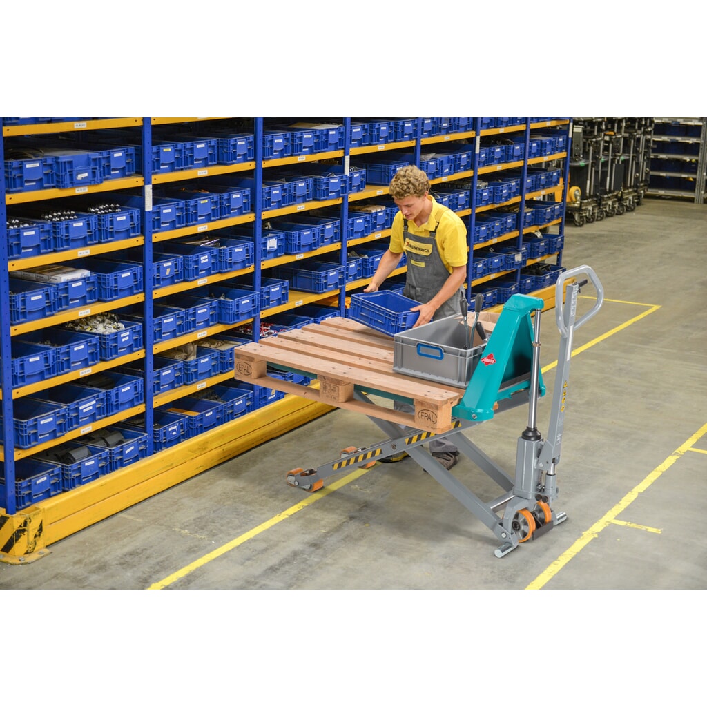 Transpalette à ciseaux Ameise® PTM 1.5 Scissor avec levée rapide, capacité de charge 1 500 kg, longueur des fourches 1 200 mm N° de l'image du produit 7 : Transpalette à ciseaux Ameise® PTM 1.5 Scissor avec levée rapide, capacité de charge 1 500 kg, longueur des fourches 1 200 mm