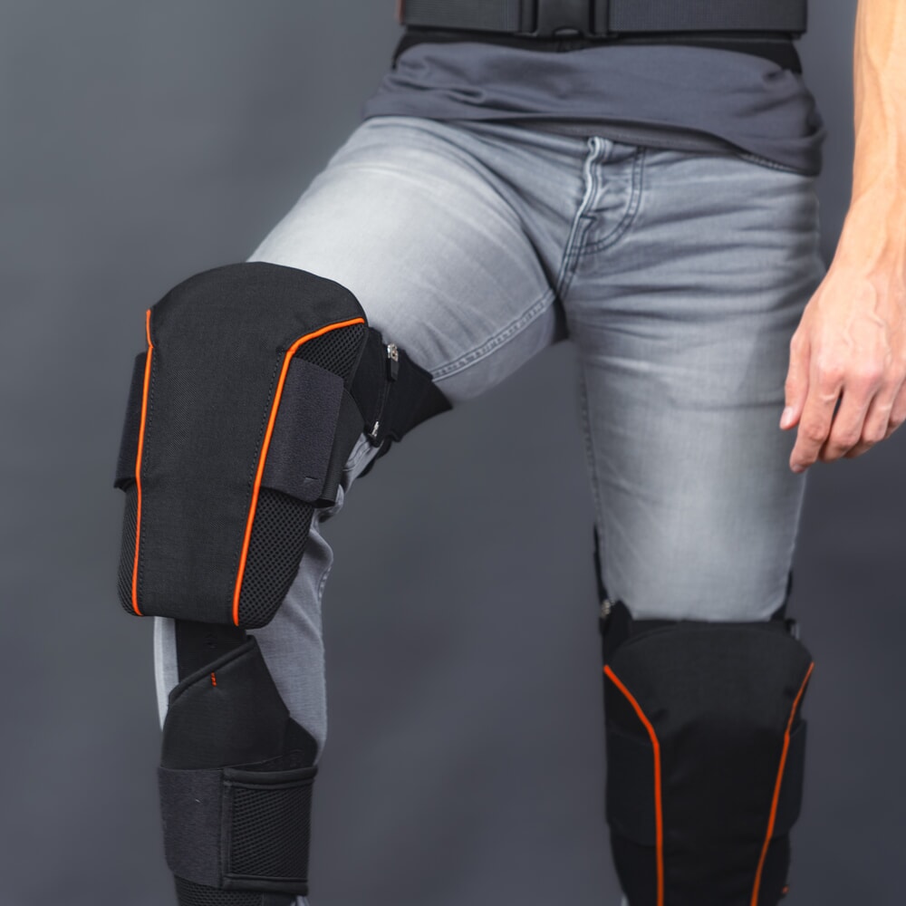 N° de l'image du produit 6 : Genouillère Hunic SoftExo KneePatch, adaptée à l’exosquelette SoftExo Lift