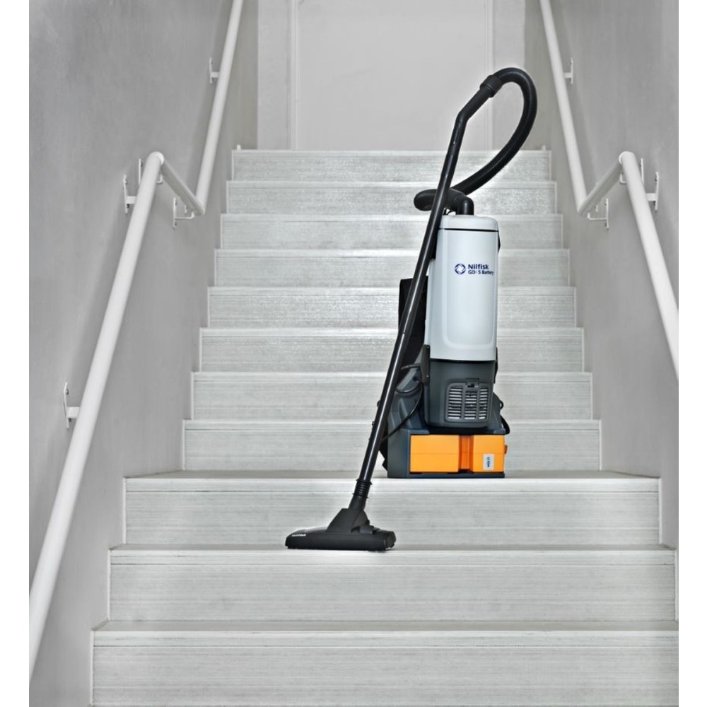 N° de l'image du produit 4 : Nilfisk® Aspirateur dorsal GD5 Battery, 2 batteries