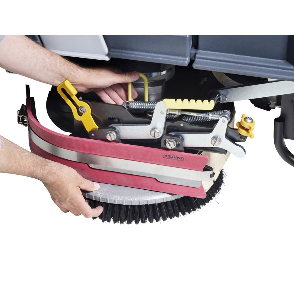N° de l'image du produit 2 : Autolaveuse autoportée SC6000 910C Nilfisk®, largeur de travail 914 mm
