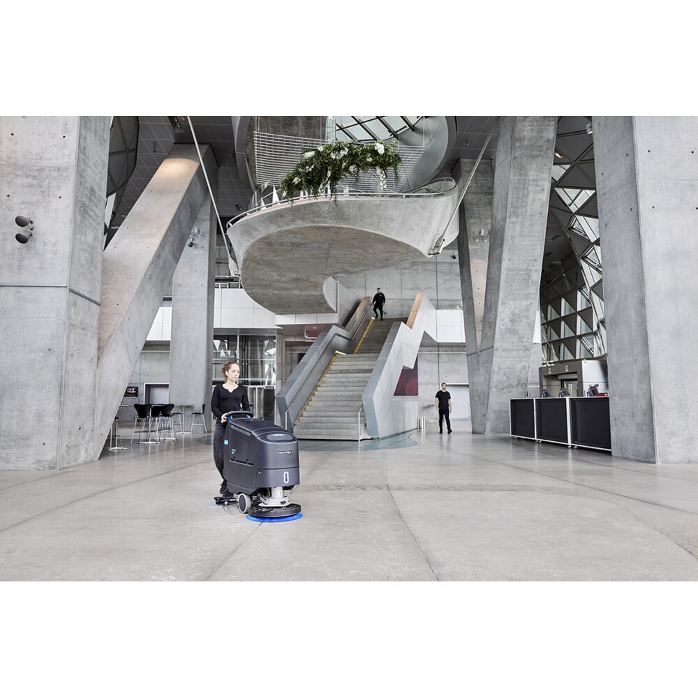 Productafbeelding nr. 10: Nilfisk® handgeleide schrobzuigmachine SC550 CYL 51 LI-ION