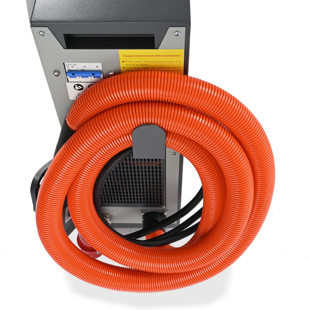Productafbeelding nr. 4: Externe lader D400, 80 V, 100 A, CEE rood 32A, 4-pins - 3P+E voor AntOn by Jungheinrich elektrische heftruck CBH 2.0