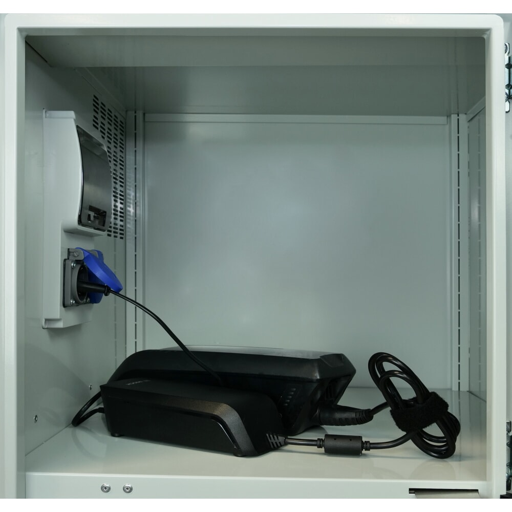 Productafbeelding nr. 5: Thur Metall acculaadkast, Outdoor IP 44, hxbxd 2000 mm x 600 mm x 500 mm, sleutelslot, lichtblauw