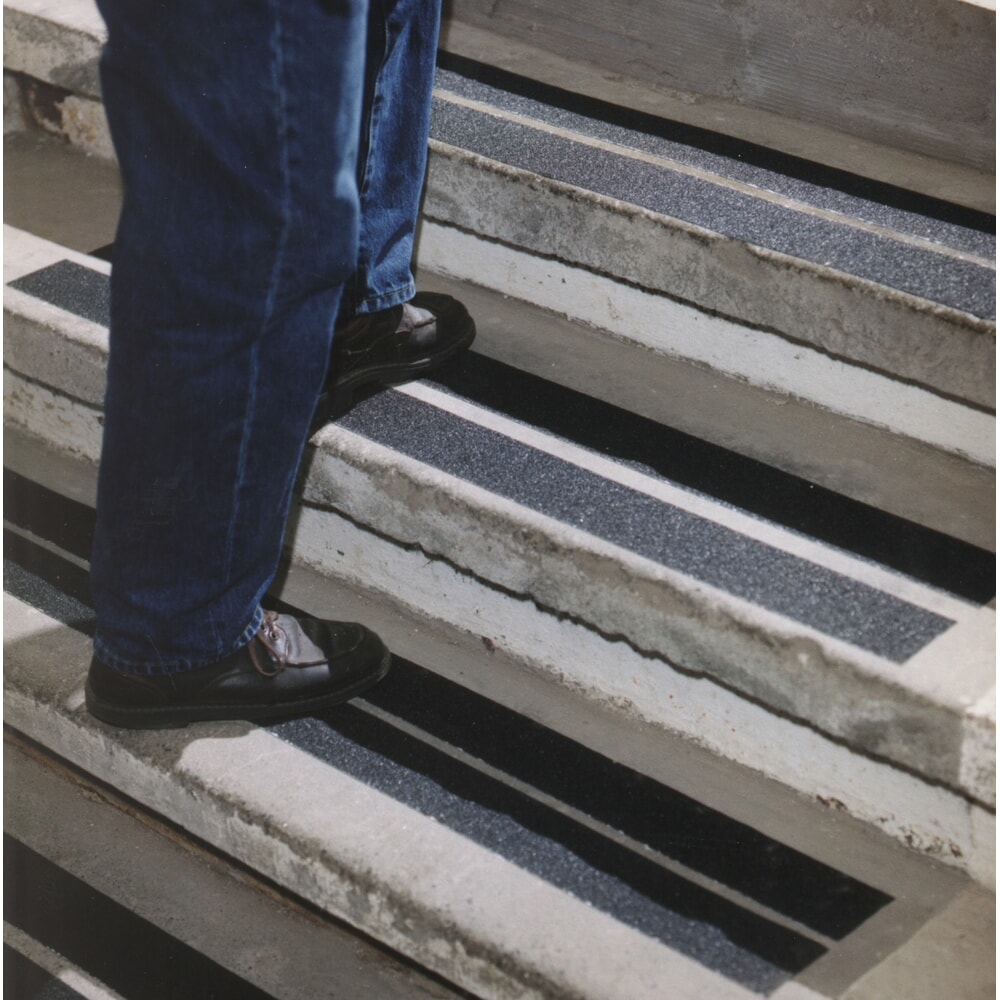 Productafbeelding nr. 4: DURABLE antislipband DURALINE® GRIP, breedte 50 mm, zwart, 2 stuks/VE.