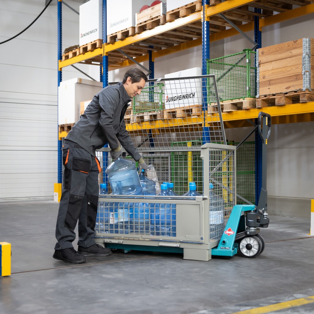 Productafbeelding nr. 9: HEMMDAL Euro-gitterbox met half neerklapbare lengtewand en deksel, hxbxd 970 x 1.240 x 835 mm, steengrijs