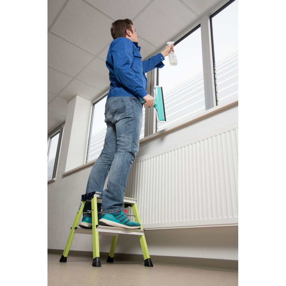 Productafbeelding nr. 2: KRAUSE® MONTO dubbelzijdig inklapbaar opstapje Rolly 2x2 treden groen