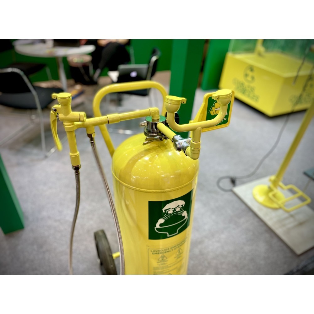Productafbeelding nr. 2: Mobiele tank- en oogdouche Erbstößer®, nuttig volume 30 liter, star met extra slang oogdouche