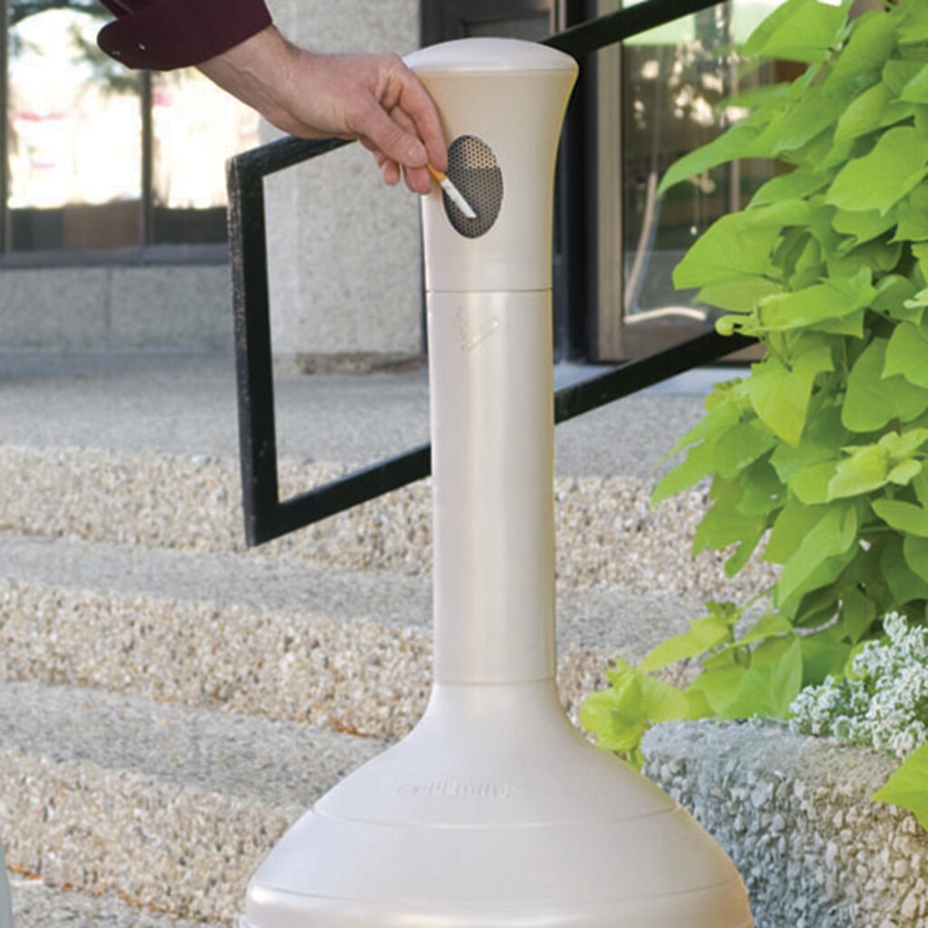 Staande veiligheidsasbak Justrite® Premium, vuurdovend, 15 liter, beige Productafbeelding nr. 4: Staande veiligheidsasbak Justrite® Premium, vuurdovend, 15 liter, beige