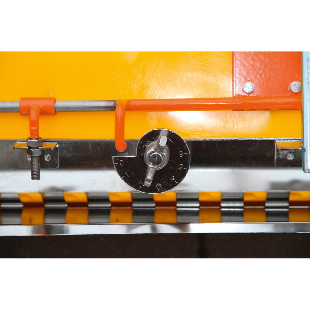 Strooiwagen CEMO, strooibreedte 600 mm, 35 l Productafbeelding nr. 2: Strooiwagen CEMO, strooibreedte 600 mm, 35 l