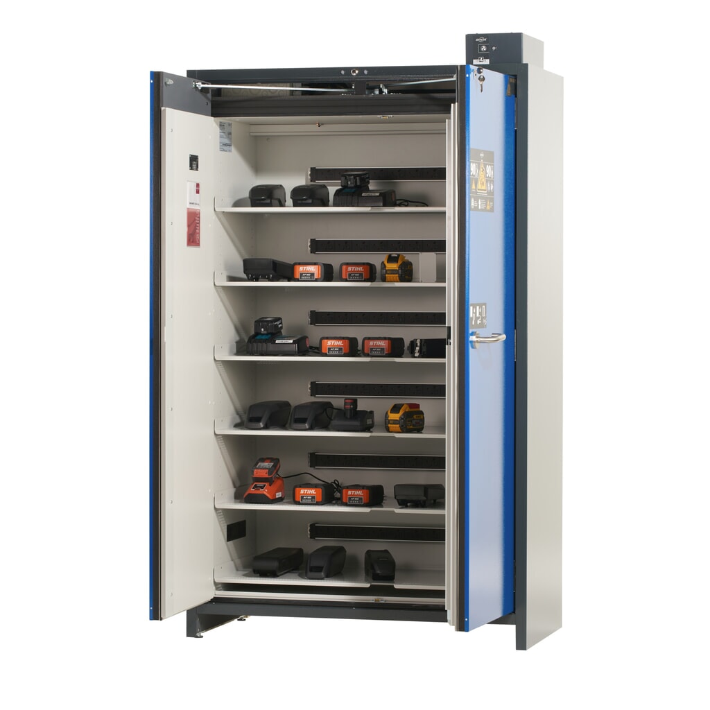 asecos® accu-veiligheidskast type 90 voor Lithium-ion batterijen ION-PRO-CHARGE, hxbxd 2.224 x 1.193 x 615 mm, 6x geïsoleerde legborden, 6x contactdooslijst (EU-versie), 1x bodemlekbak Productafbeelding nr. 6: asecos® accu-veiligheidskast type 90 voor Lithium-ion batterijen ION-PRO-CHARGE, hxbxd 2.224 x 1.193 x 615 mm, 6x geïsoleerde legborden, 6x contactdooslijst (EU-versie), 1x bodemlekbak