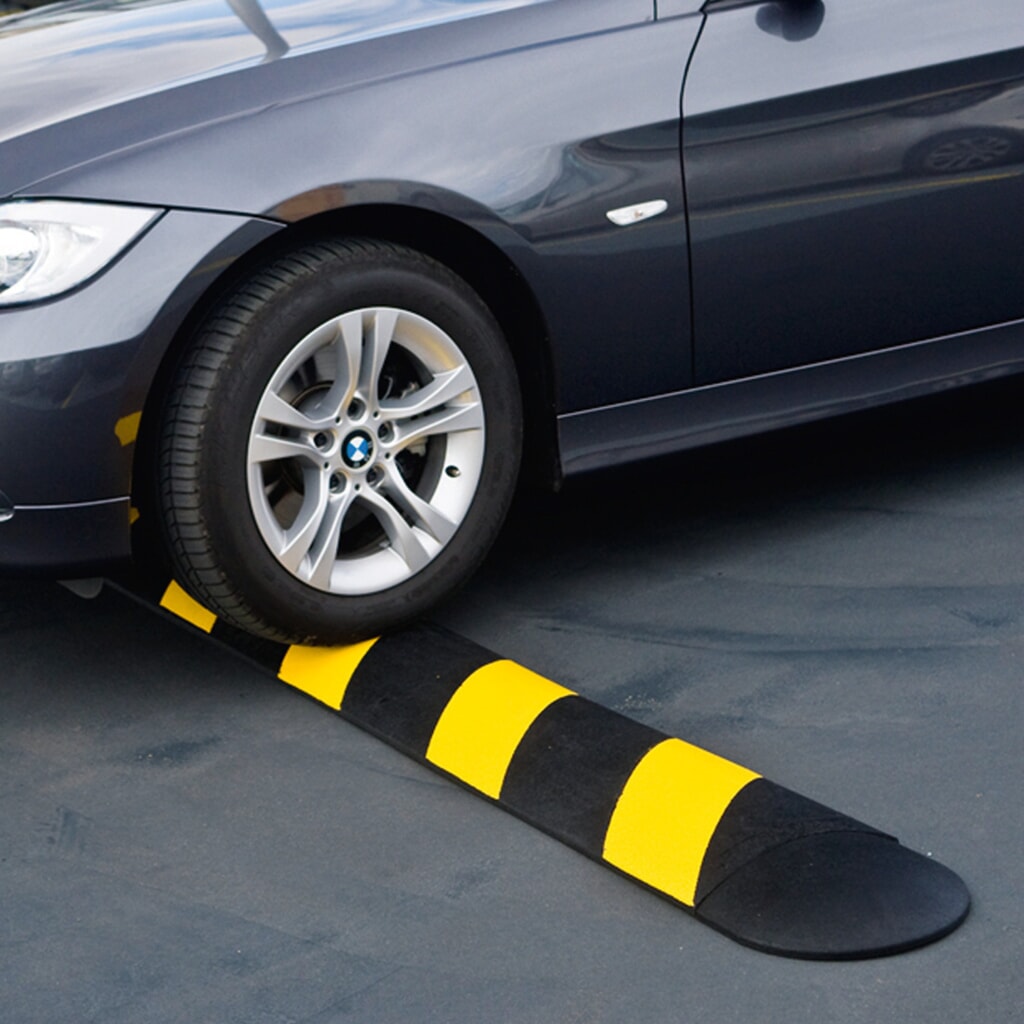 Verkeersdrempel auto, < 10 km/u, afsluitelement, bouwhoogte 55 mm, zwart/geel Productafbeelding nr. 3: Verkeersdrempel auto, < 10 km/u, afsluitelement, bouwhoogte 55 mm, zwart/geel