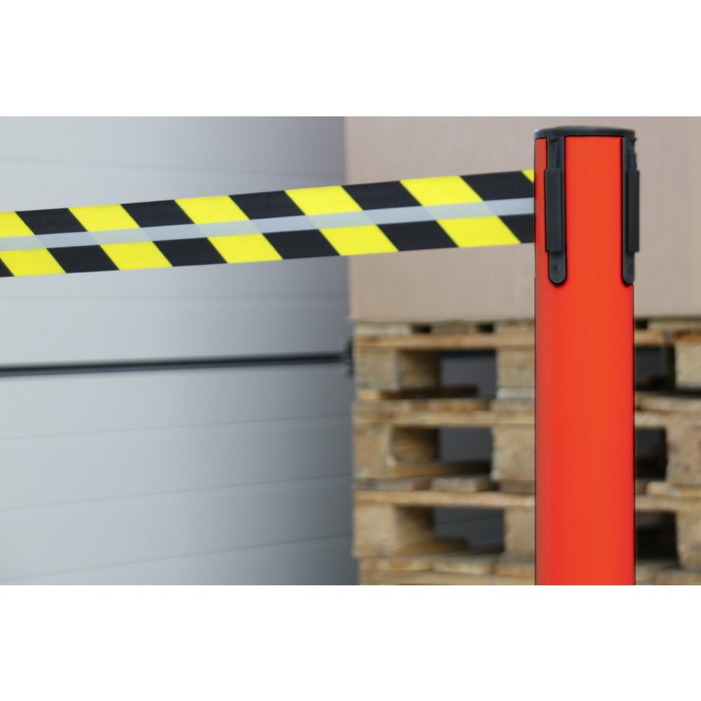 Productafbeelding nr. 3: RS-GUIDESYSTEMS® afzetpaal met lint GLA 45-D REFLECTO, lengte 3,5 m, breedte 50 mm, paal rood, lint zwart/geel