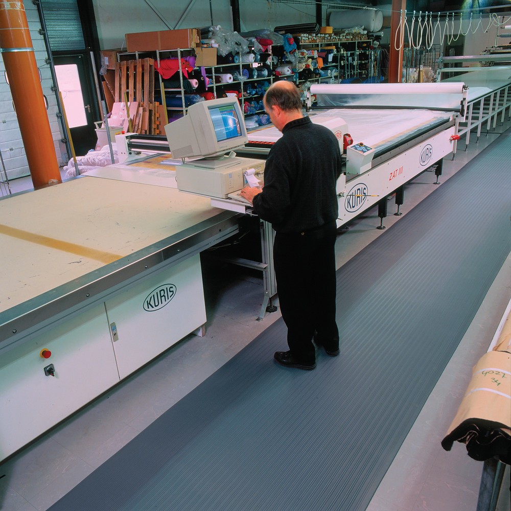 Produktabbildung Nr. 4: Tapis anti-fatigue Premium, mousse de vinyle, LxP 600 x 910 mm, gris