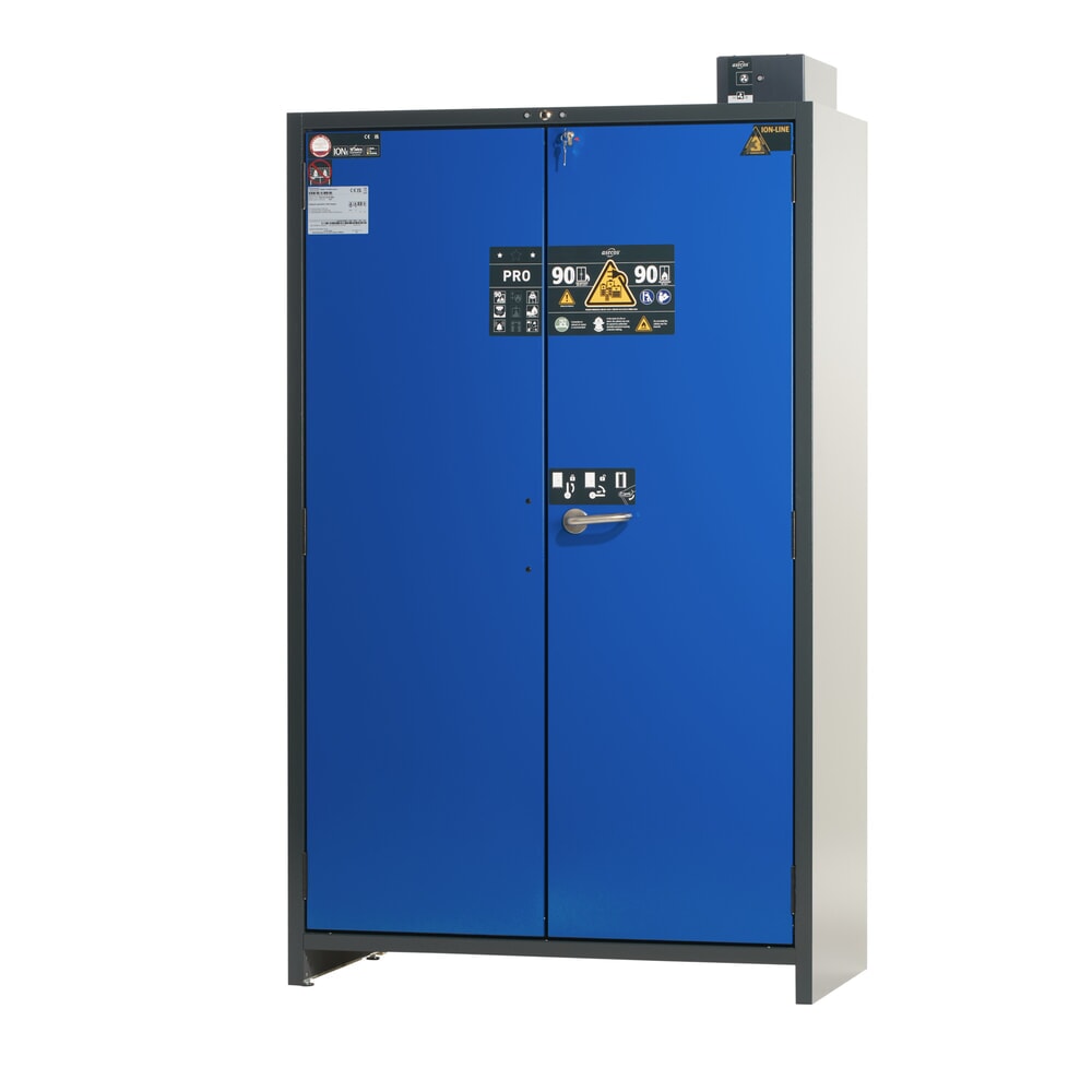 Product afbeelding: Veiligheidskast asecos® type 90 voor lithium-ion accu’s ION-PRO-STORE, hxbxd 2.224x1.193x615 mm, 4x geperforeerde legborden, 4x contactdoosstrip (EU-uitvoering), 1x bodemlekbak