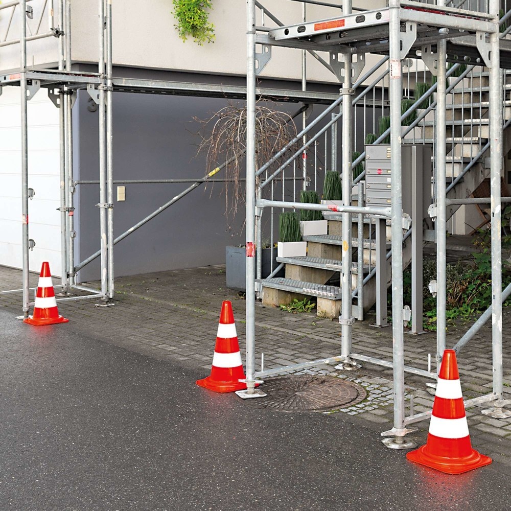 Produktabbildung Nr. 3: Verkeerskegel MORAVIA van pvc, reflecterend, 2 witte ringen, hoogte 500 mm